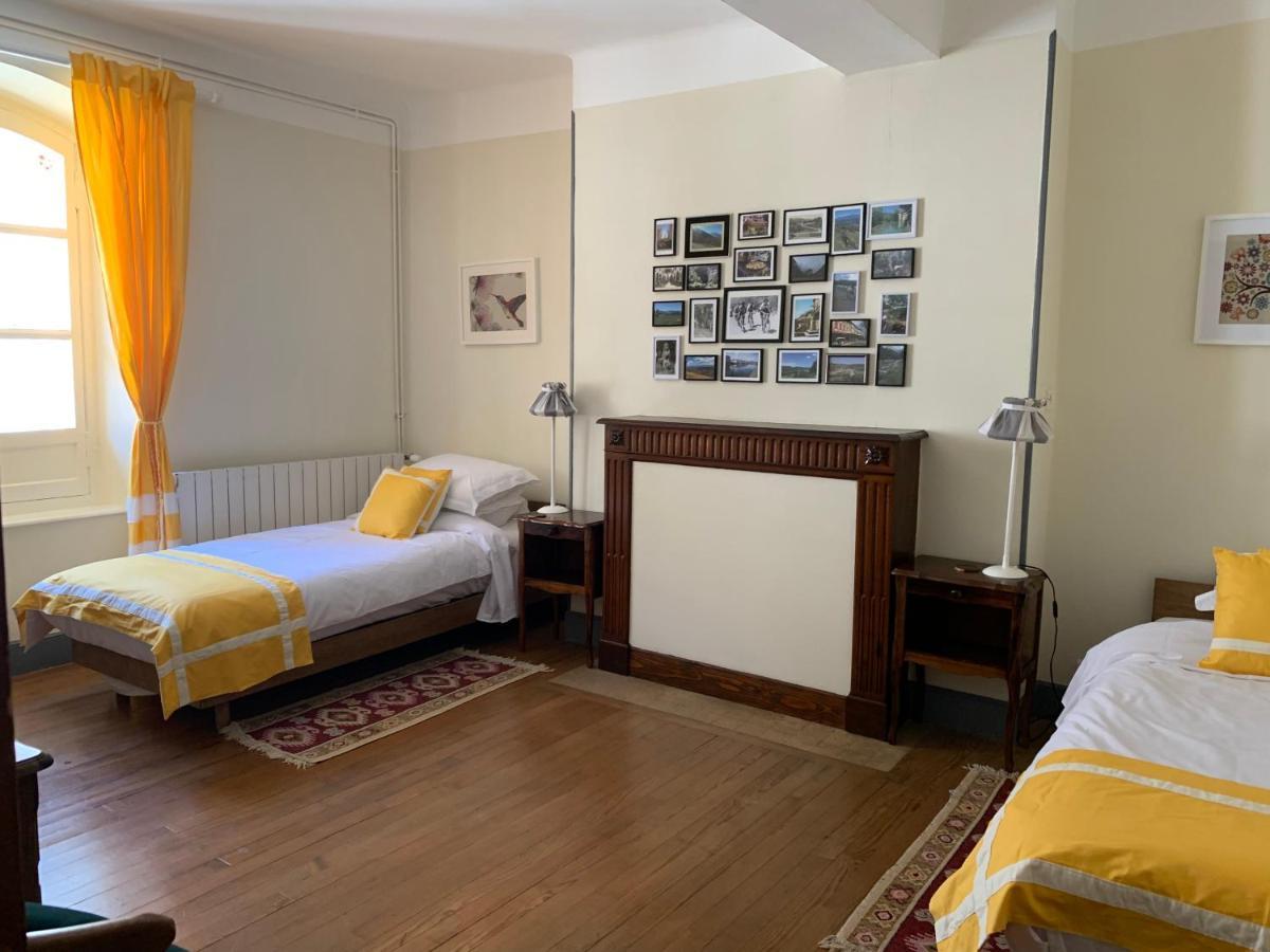 Velo Ariege Pyrenees Bed & Breakfast La Bastide-de-Serou Exterior photo